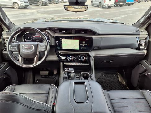 Certified 2022 GMC Sierra 1500 AT4X image 29