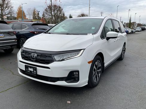 Used 2025 Honda Odyssey EX-L image 3