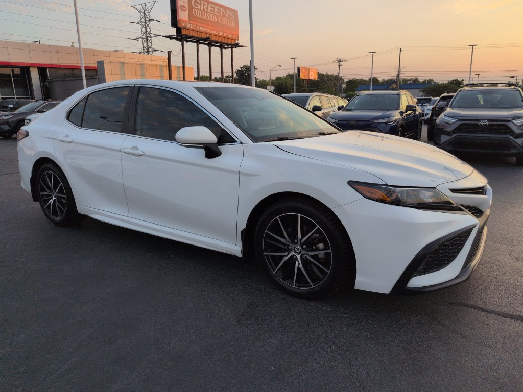 Certified 2023 Toyota Camry SE w/ Convenience Package FWD image 7
