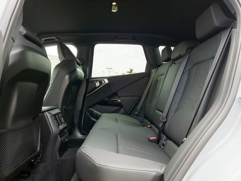 New 2026 BMW X3 xDrive30i w/ M Sport Package AWD/4WD image 8