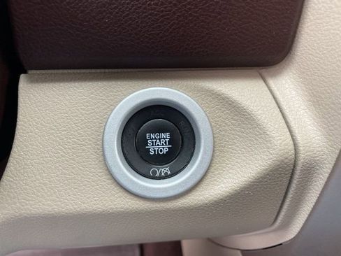 Used 2017 RAM 1500 Laramie Longhorn image 12