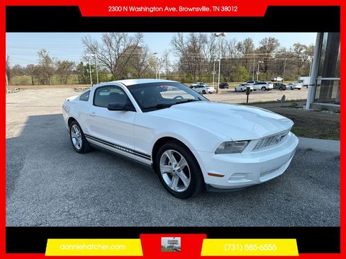 Used 2010 Ford Mustang Coupe 2D image 7