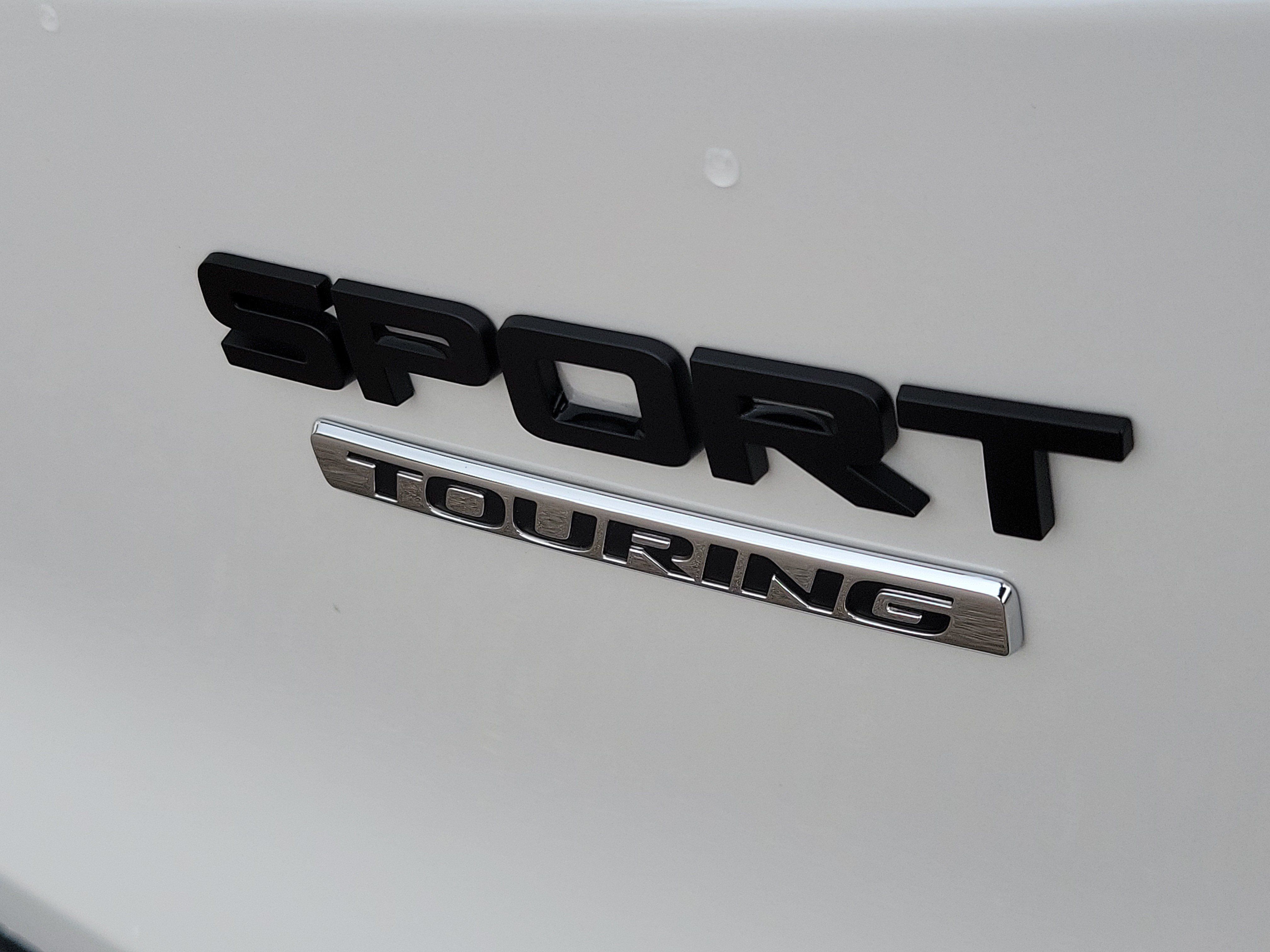 Used 2025 Honda CR-V Sport Touring image 7