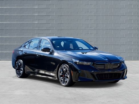 New 2025 BMW i5 M60 w/ Premium Package image 1