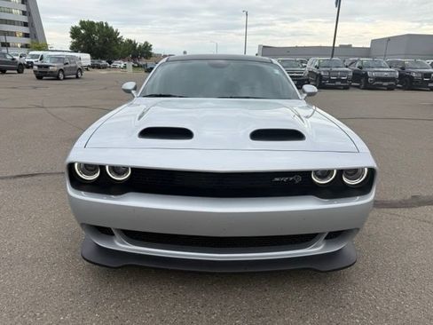 Used 2023 Dodge Challenger SRT Hellcat w/ Driver Convenience Group RWD image 5