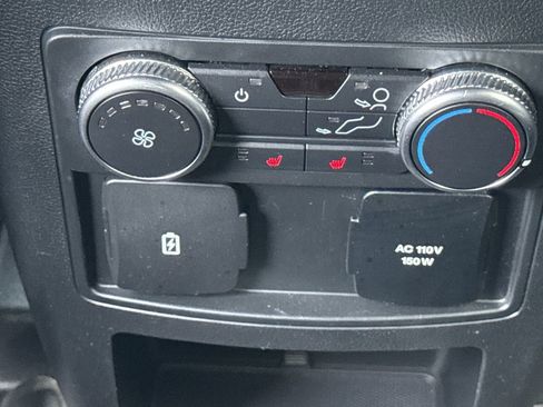 Used 2020 Ford Explorer ST image 23