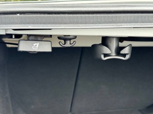 Certified 2025 Honda Accord Touring image 38