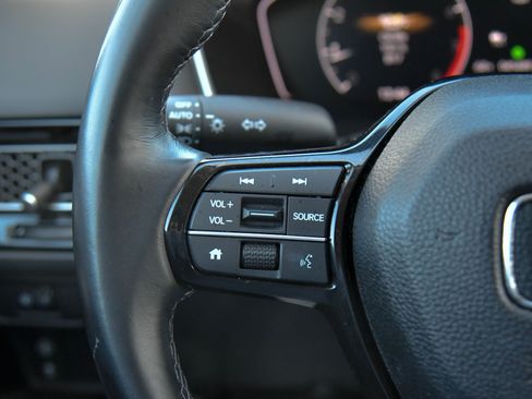 Used 2024 Honda Civic EX-L image 30