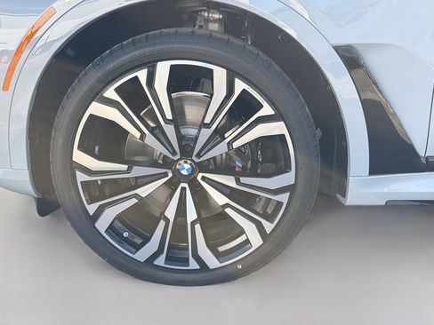 New 2027 BMW X7 xDrive40i w/ Executive Package AWD/4WD image 44
