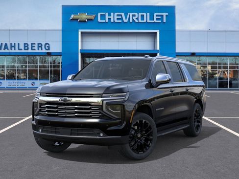 New 2026 Chevrolet Suburban Premier w/ Sun And Tow Package AWD/4WD image 30