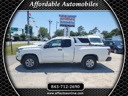Used 2022 Nissan Frontier S RWD image 1