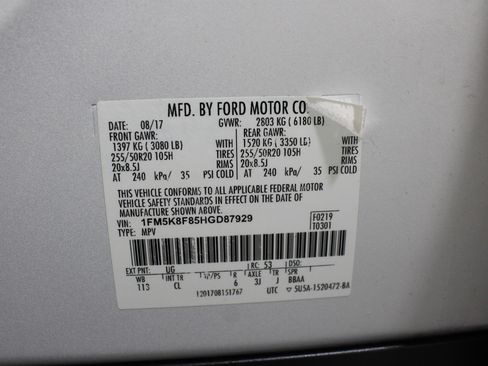 Used 2017 Ford Explorer Limited w/ Equipment Group 301A AWD/4WD image 40