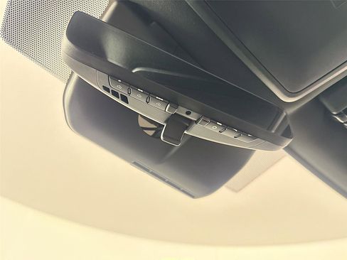 Used 2024 Toyota Tacoma Limited image 23