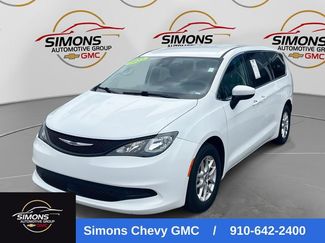 Used 2023 Chrysler Voyager LX FWD video 1