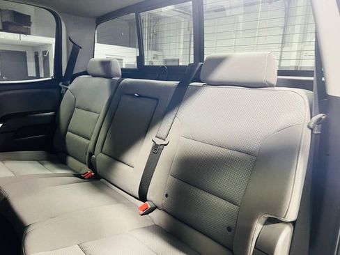 Used 2018 Chevrolet Silverado 1500 LT w/ All Star Edition image 24