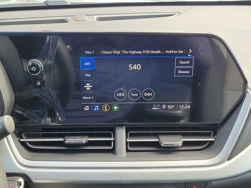 New 2026 Chevrolet Trax RS w/ Sunroof Package image 25