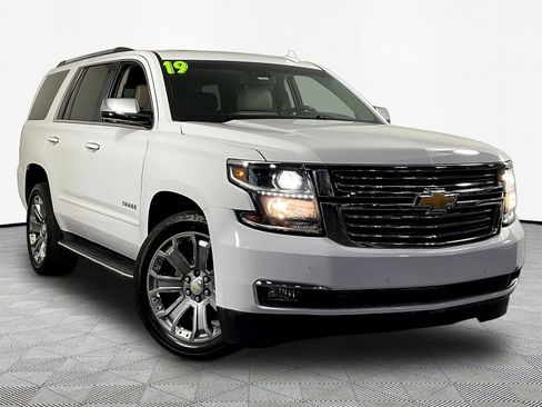 Used 2019 Chevrolet Tahoe Premier AWD/4WD image 3