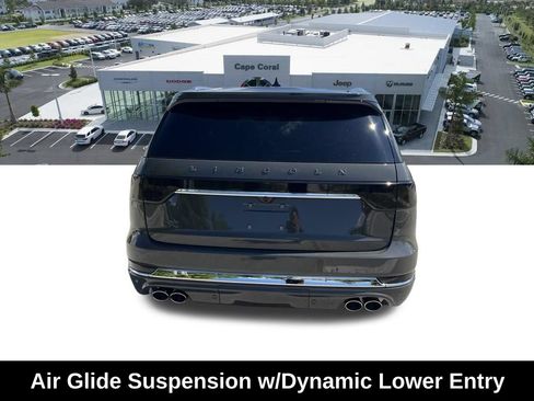Used 2022 Lincoln Aviator Black Label w/ Dynamic Handling Package AWD/4WD image 8