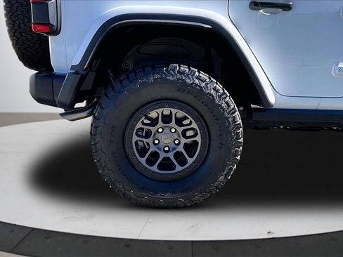 Certified 2021 Jeep Wrangler Unlimited Rubicon image 36