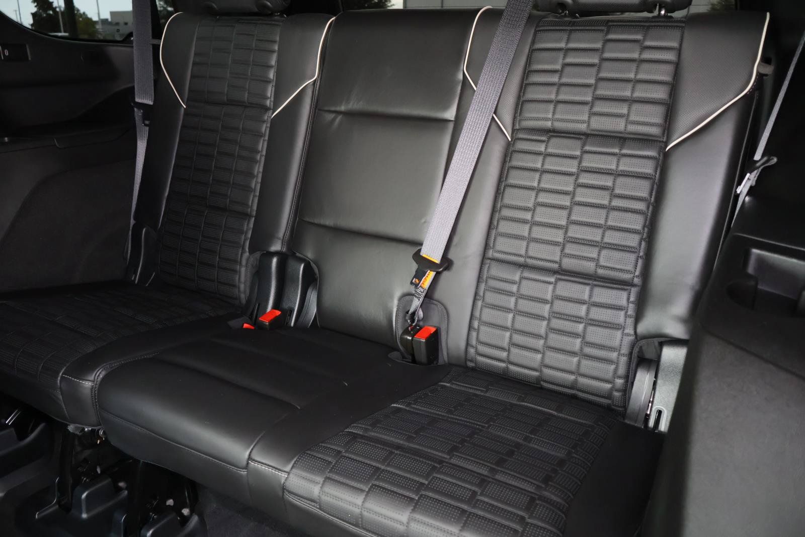 Used 2023 Cadillac Escalade Sport Platinum RWD image 31