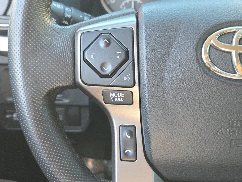 Used 2019 Toyota Tacoma SR5 RWD image 23