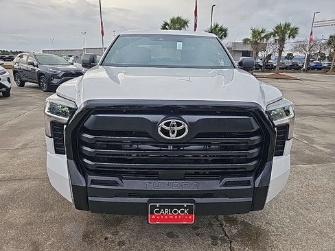 New 2025 Toyota Tundra SR w/ SR Tow Package image 8