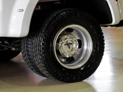 Used 2022 Ford F350 XL w/ STX Appearance Package AWD/4WD image 42