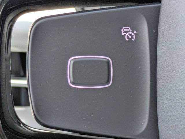 New 2026 Lincoln Navigator Premiere AWD/4WD image 25