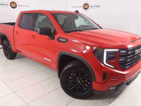 Used 2024 GMC Sierra 1500 Elevation w/ X31 Off-Road Package AWD/4WD image 17