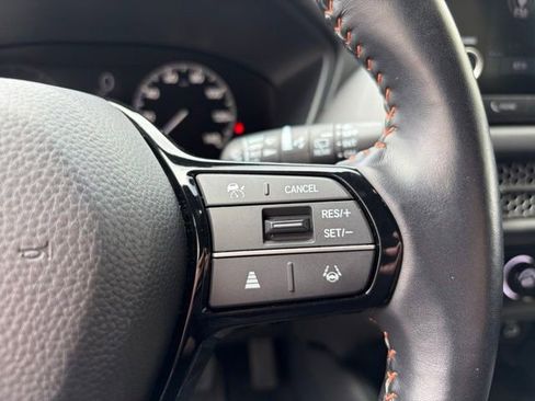 Used 2025 Honda HR-V Sport image 22