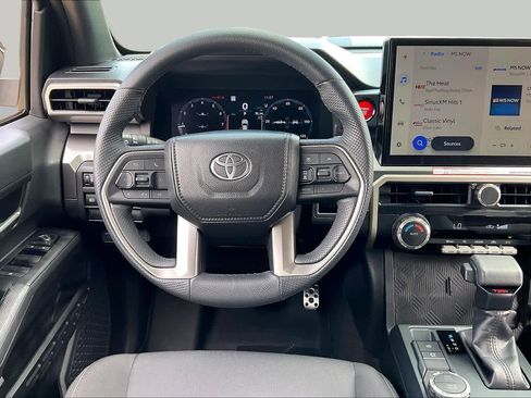 Used 2025 Toyota Tacoma TRD Sport RWD image 7