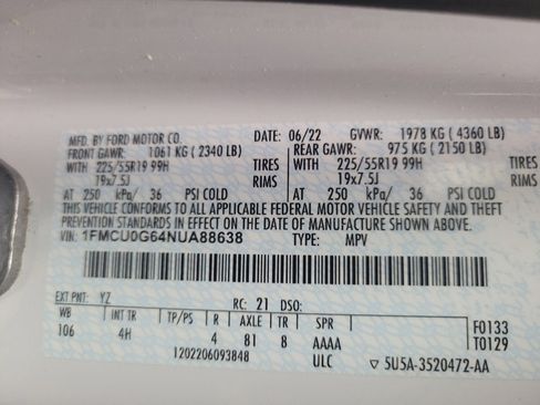 Used 2022 Ford Escape SE w/ SE Sport Appearance Package image 33