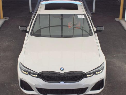 Used 2022 BMW M340i w/ Premium Package image 9