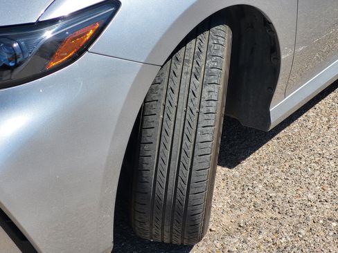 Used 2025 Toyota Camry LE FWD image 11