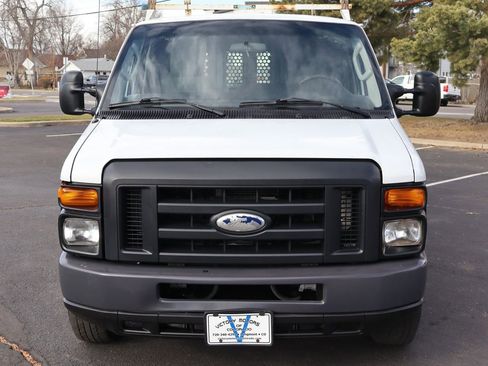 Used 2013 Ford E-250 and Econoline 250 image 12