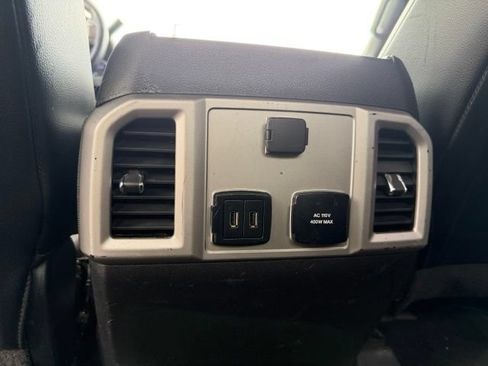 Used 2018 Ford F250 Lariat w/ Lariat Ultimate Package AWD/4WD image 29