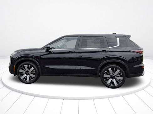 New 2026 Mitsubishi Outlander SE FWD image 6
