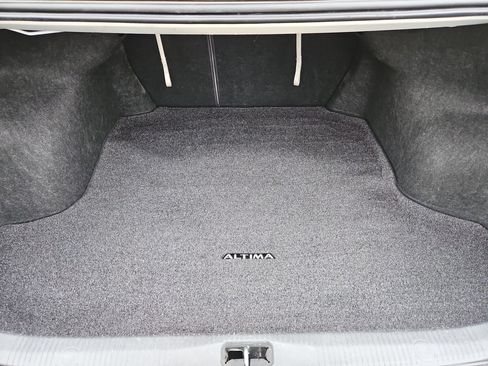 Used 2011 Nissan Altima 2.5 image 27
