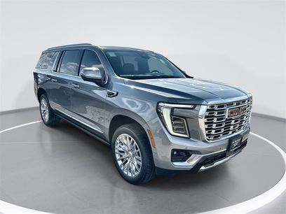 New 2026 GMC Yukon XL Denali w/ Sun & Power Step Package