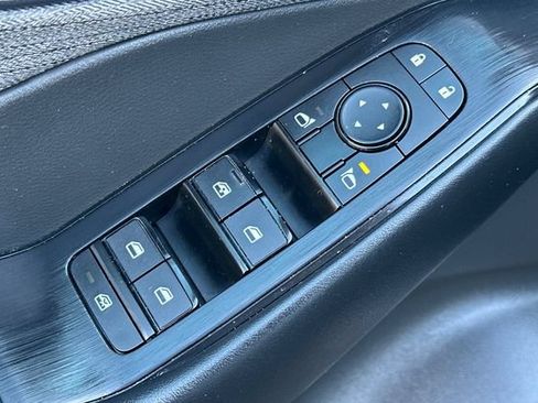 Certified 2023 Nissan Rogue S AWD/4WD image 12