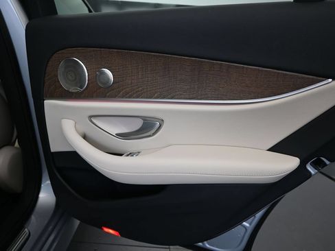 Used 2023 Mercedes-Benz E 350 Sedan image 21