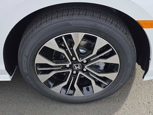 New 2026 Honda Odyssey Elite image 9