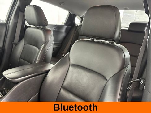 Used 2024 Chevrolet Malibu LT FWD image 10