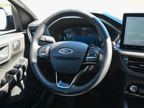 Used 2023 Ford Escape Active w/ Tech Pack #2 AWD/4WD image 31
