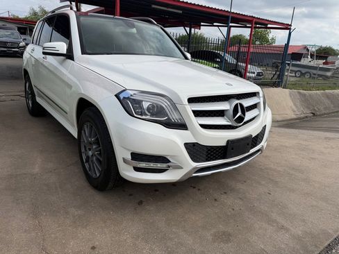 Used 2014 Mercedes-Benz GLK 350 2WD w/ Premium 1 Package image 6