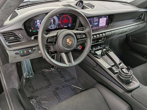 New 2026 Porsche 911 Carrera 4 GTS image 4
