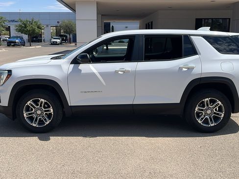 Used 2026 GMC Terrain Elevation AWD/4WD image 4