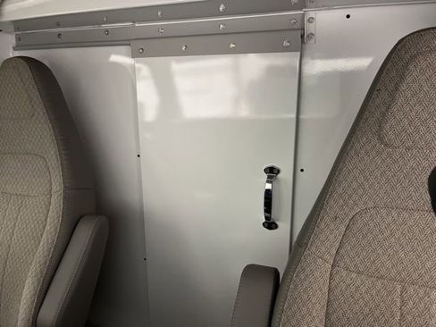 New 2025 Chevrolet Express 3500 Work Van w/ Power Convenience Package image 16