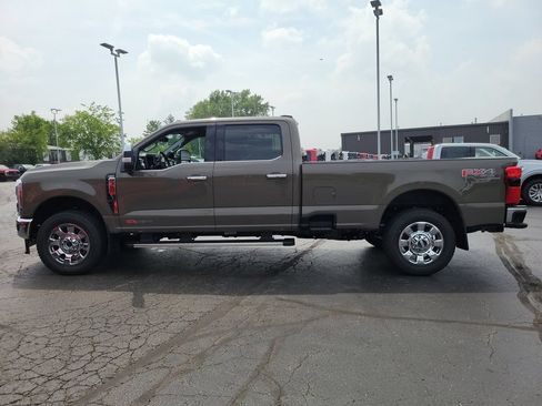 New 2026 Ford F350 Lariat w/ Lariat Premium Package AWD/4WD image 7