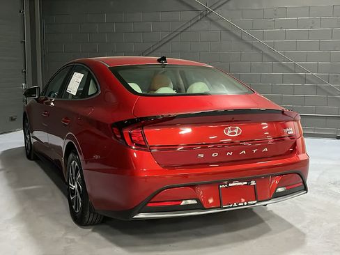 Used 2023 Hyundai Sonata Blue FWD image 6